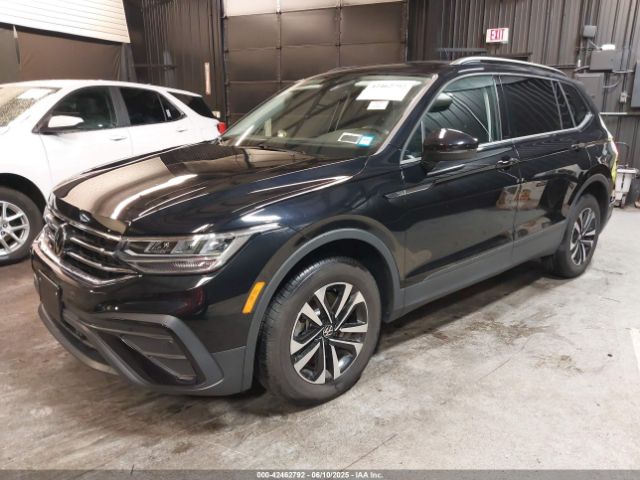 2024 VOLKSWAGEN TIGUAN 3VVFB7AX2RM134769 Photo 1