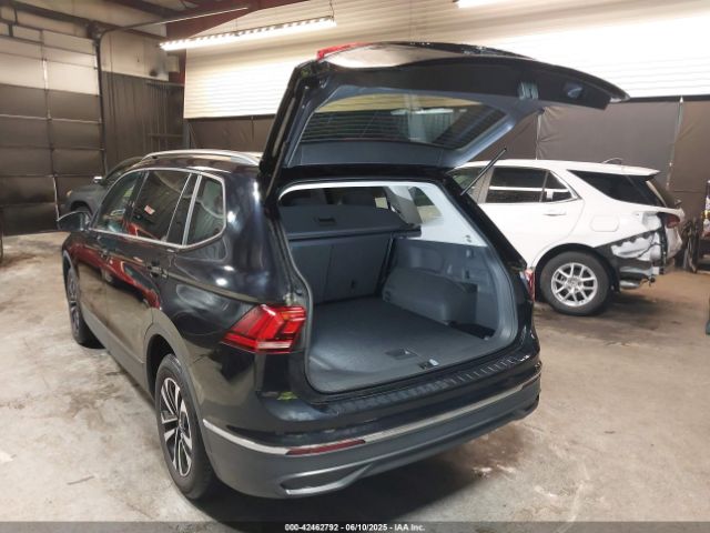 2024 VOLKSWAGEN TIGUAN 3VVFB7AX2RM134769 Photo 2