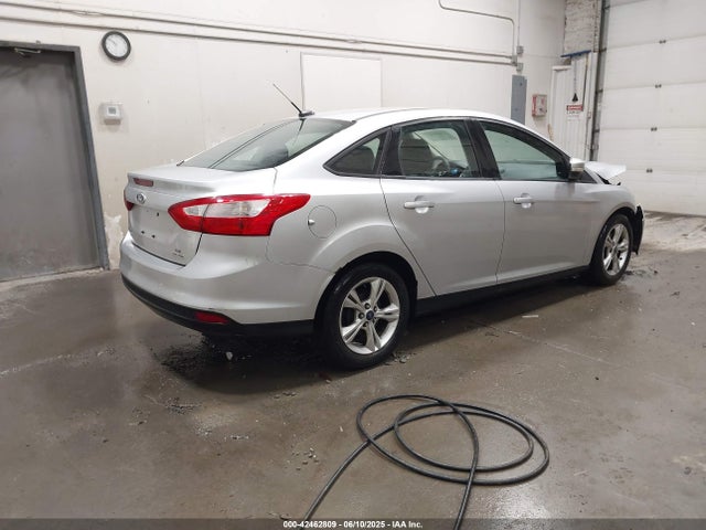 Ford Focus 2014 1FADP3F2XEL225156 Image 40