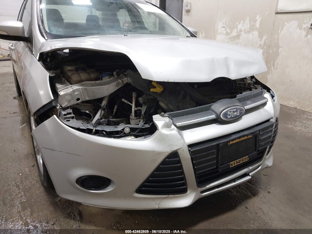 Ford Focus 2014 1FADP3F2XEL225156 Image 42