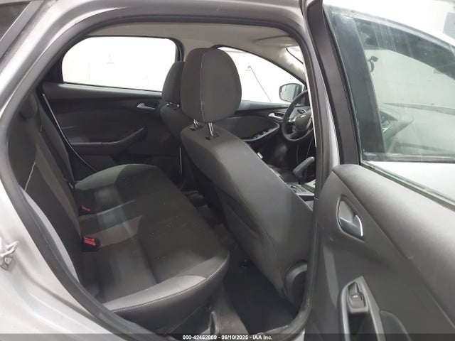 Ford Focus 2014 1FADP3F2XEL225156 Image 44