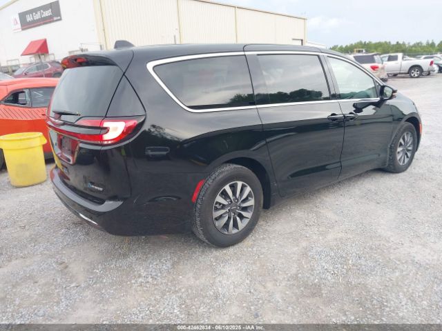 2024 CHRYSLER PACIFICA HYBRID 2C4RC1S74RR169438 Photo 3