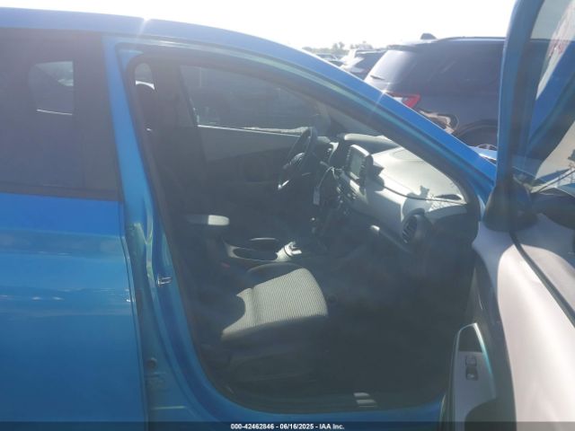 2019 HYUNDAI KONA KM8K12AA0KU252525 Photo 4