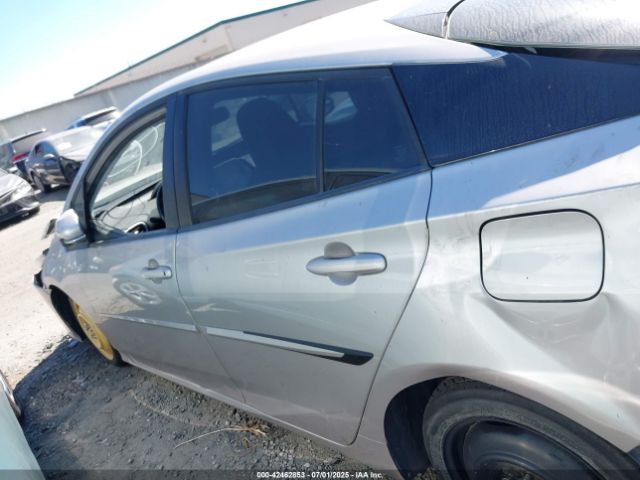 JTDKAMFP5M3167430 Toyota 2zr-fxe, 1nm+1sm