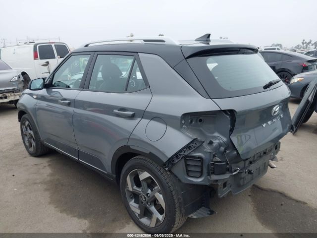 2022 HYUNDAI VENUE KMHRC8A34NU138304 Photo 2