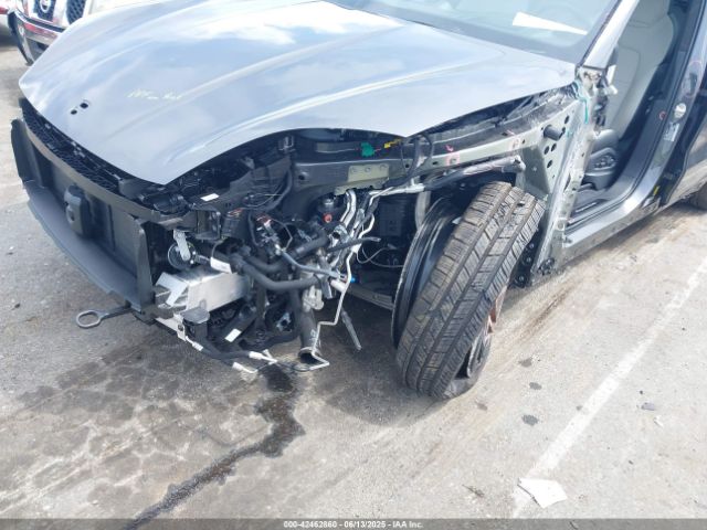 2025 PORSCHE CAYENNE WP1AM2AY7SDA27408 Photo 5