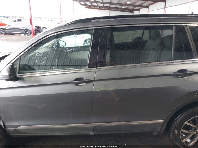 Volkswagen Tiguan 2018 3VV3B7AX7JM222398 Image 14