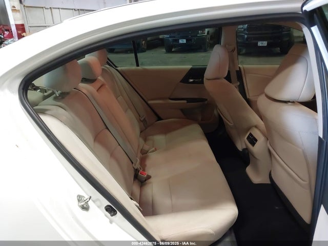 1HGCR2F75HA151703 Honda k24w1