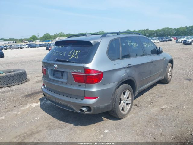 2011 BMW X5 5UXZV4C5XBL408464 Photo 3