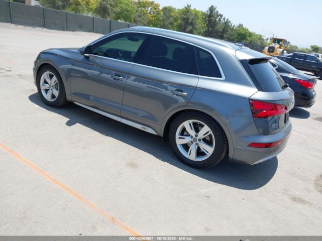 WA1BNAFY7J2042212 Audi Q5