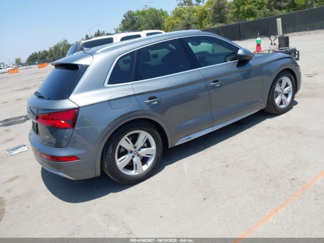 WA1BNAFY7J2042212 Audi Q5