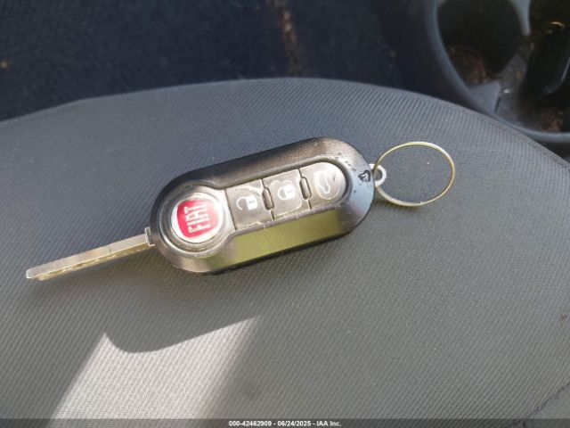 2013 FIAT 500 3C3CFFAR8DT741151 Photo 10