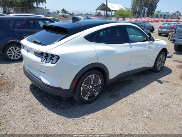 2021 FORD MUSTANG MACH-E 3FMTK1RM1MMA49774 Photo 3
