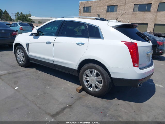 2015 CADILLAC SRX 3GYFNBE33FS542022 Photo 2