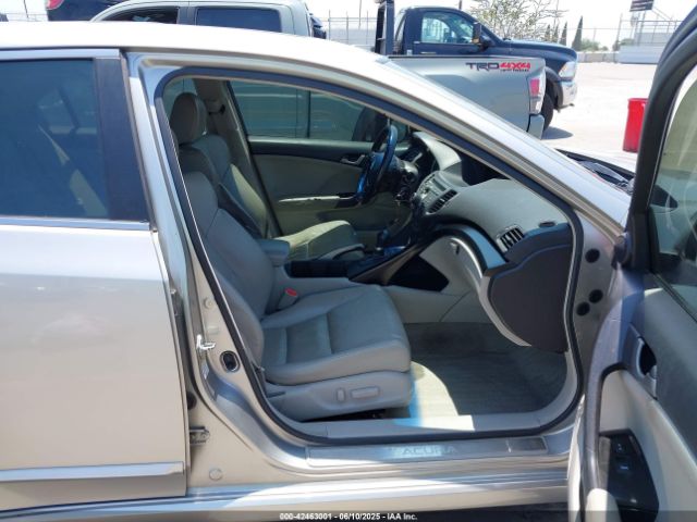 2010 ACURA TSX JH4CU2F62AC005112 Photo 4