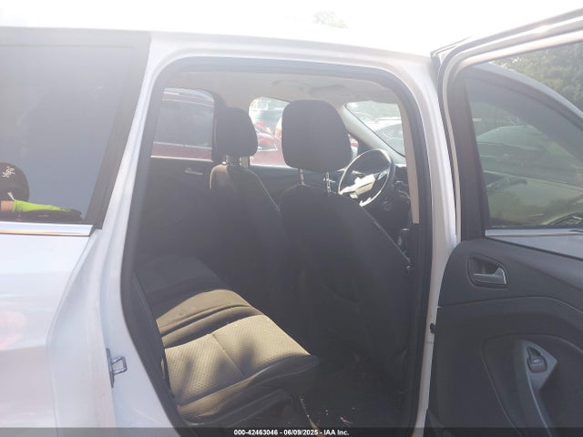 1FMCU9GD9HUA29351 Ford ESCAPE SE