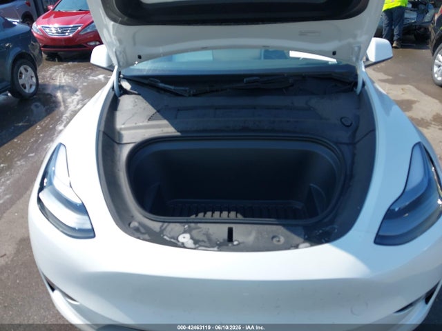 2024 TESLA MODEL Y 7SAYGDEE7RF202104 Photo 9