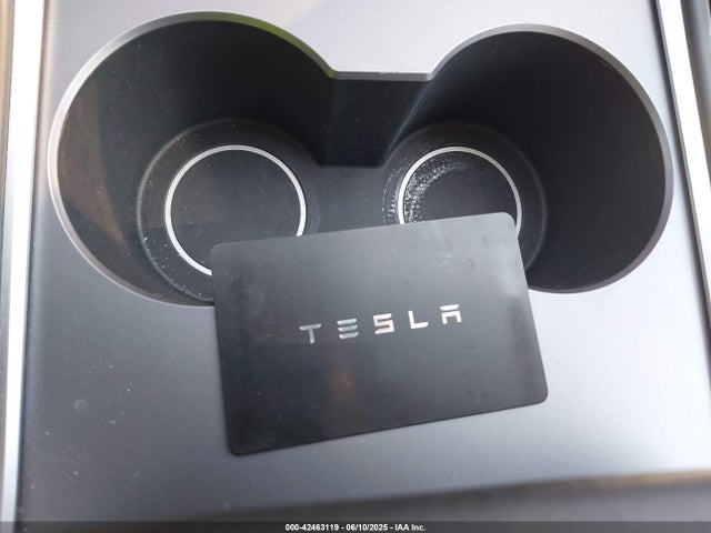 2024 TESLA MODEL Y 7SAYGDEE7RF202104 Photo 10