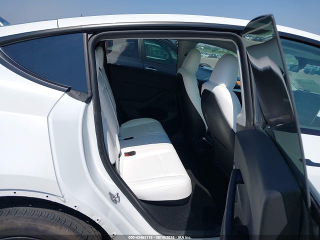 2024 TESLA MODEL Y 7SAYGDEE7RF202104 Photo 7