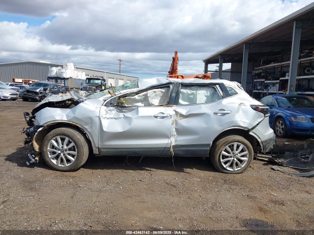 JN1BJ1AVXMW308577 Nissan ROGUE SPORT