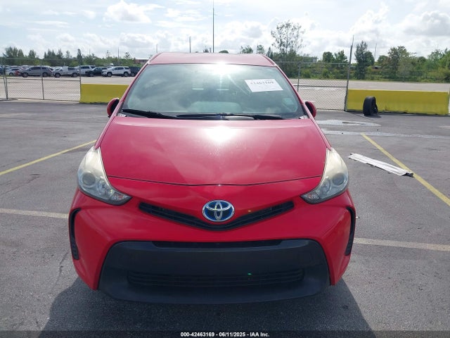 JTDZN3EU2GJ052093 Toyota Prius V Two