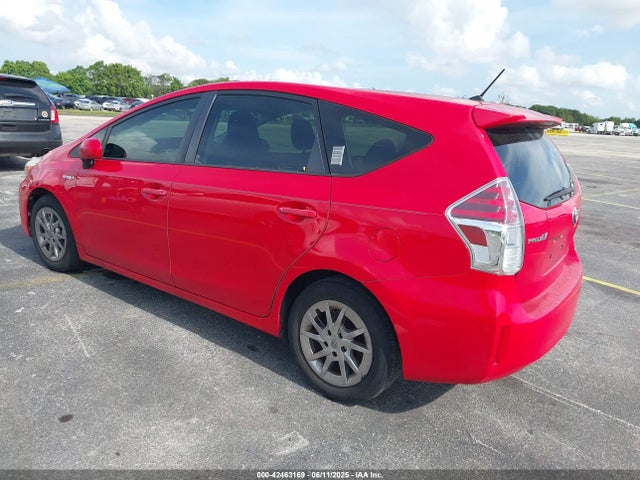 JTDZN3EU2GJ052093 Toyota Prius V Two