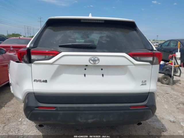 2T3F1RFV2SW526465 Toyota RAV4 LE