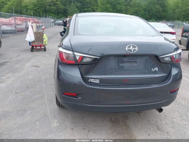 3MYDLBZV2GY128325 Scion IA