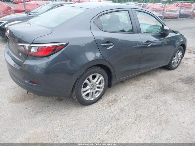 3MYDLBZV2GY128325 Scion IA