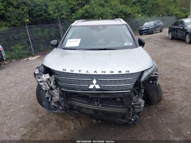 JA4J4VA87NZ090464 Mitsubishi 2022