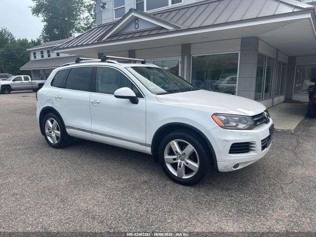 2013 VOLKSWAGEN TOUAREG WVGEF9BP3DD005660