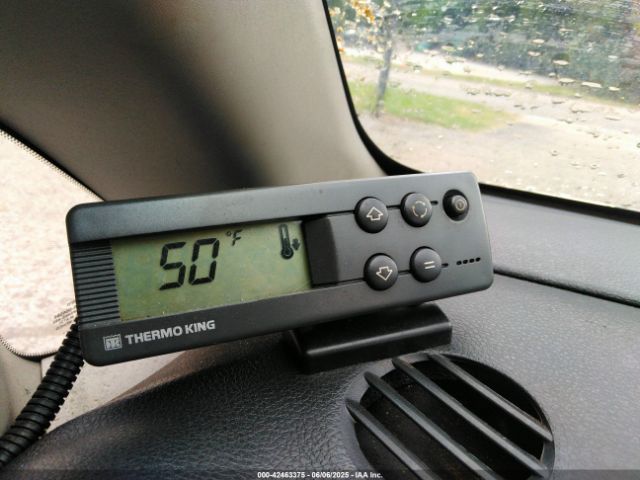 3N6CM0KN7FK732005 Nissan Nv200 S