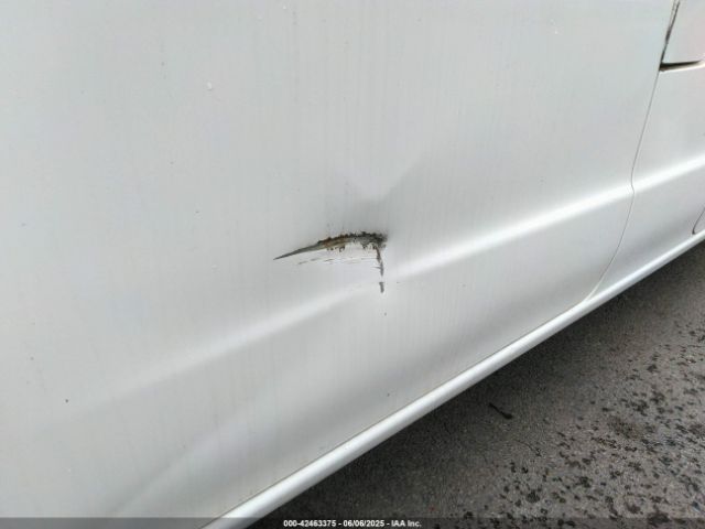 3N6CM0KN7FK732005 Nissan Nv200 S