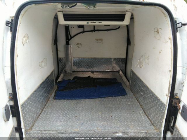 3N6CM0KN7FK732005 Nissan Nv200 S