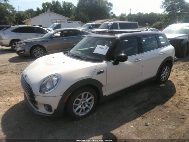 2016 MINI CLUBMAN WMWLN5C53G2B34986 Photo 1