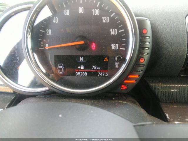 2016 MINI CLUBMAN WMWLN5C53G2B34986 Photo 6