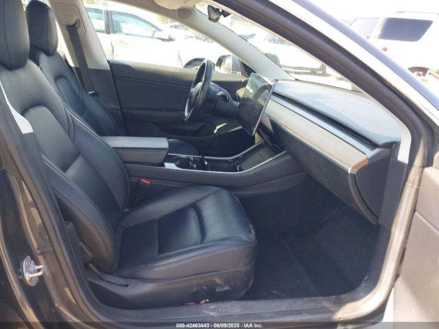 2018 TESLA MODEL 3 5YJ3E1EA2JF039262 Photo 4