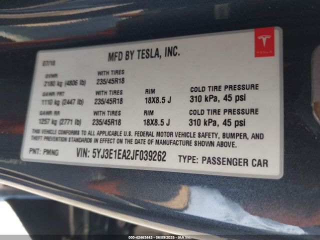 2018 TESLA MODEL 3 5YJ3E1EA2JF039262 Photo 8