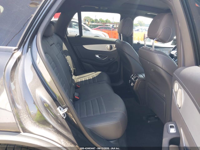 W1N0G6EB2MF949702 Mercedes-Benz m276