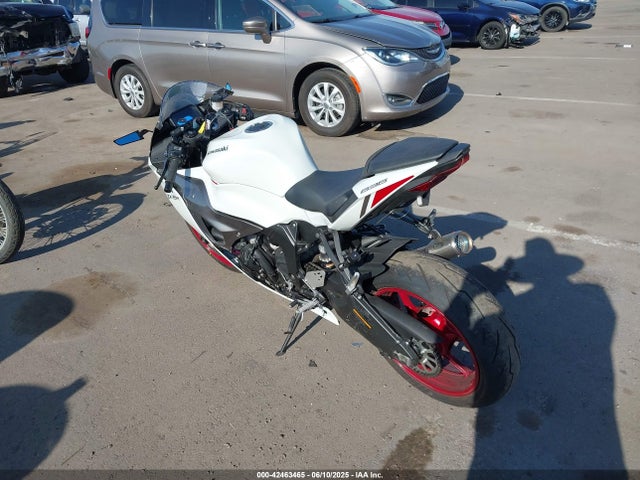 JKBZXJK18SA007800 Kawasaki Ninja Zx-6r