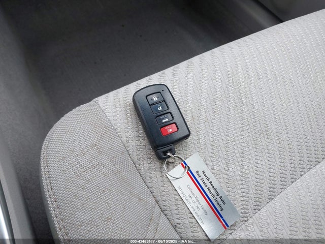 Toyota 2ar-fxe+2jm 2017 4T1BD1FK9HU211662 Image 11