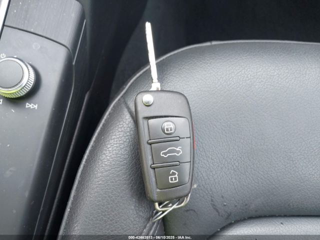 2016 AUDI A3 WAUA7GFFXG1066111 Photo 10