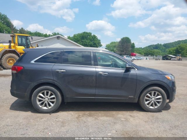 5XYPGDA31GG134305 KIA Sorento 2.4l Lx