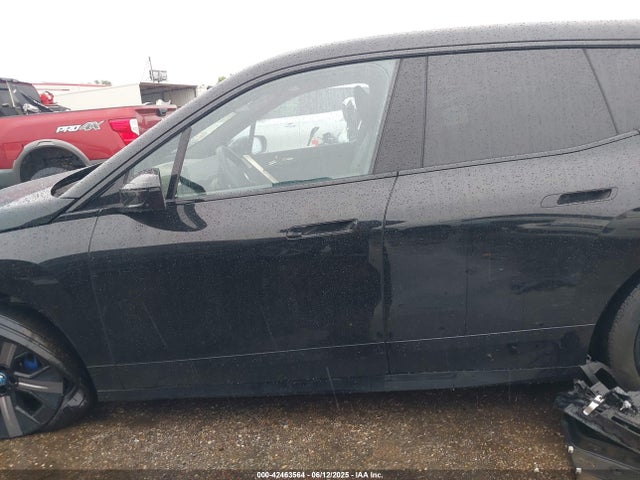 WB533CF03PCM65583 BMW Ix