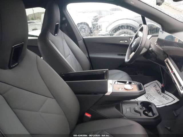 2023 BMW IX WB533CF03PCM65583 Photo 4