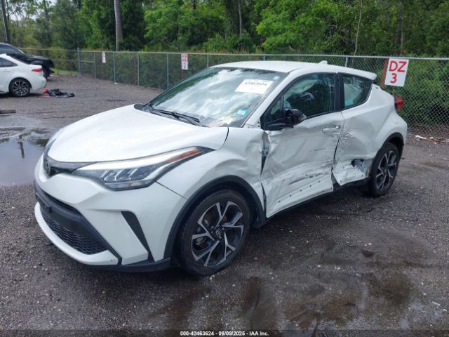 2021 TOYOTA C-HR NMTKHMBXXMR135393 Photo 1