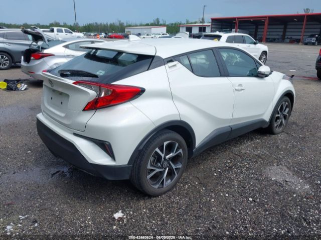 2021 TOYOTA C-HR NMTKHMBXXMR135393 Photo 3