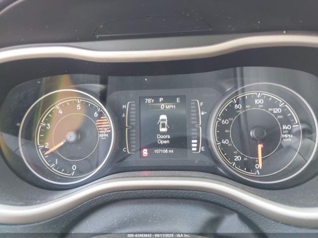 1C4PJMAB2HW587863 Jeep Cherokee