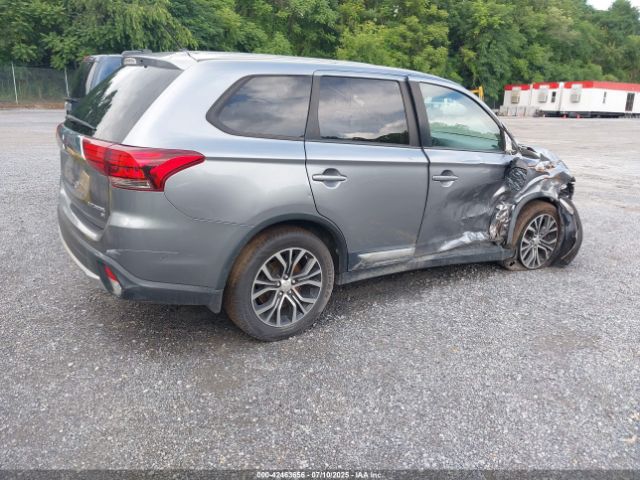 2016 MITSUBISHI OUTLANDER JA4AZ3A33GZ015743 Photo 3