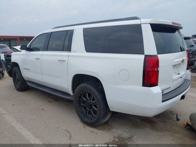 2016 CHEVROLET SUBURBAN 1GNSKHKC9GR263027 Photo 2